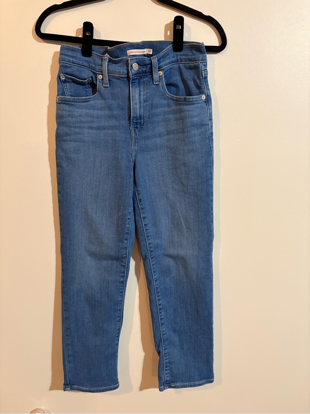 Levi’s Jeans 724 high-rise short size 28